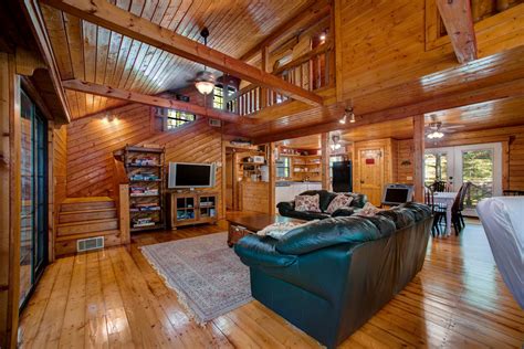 Luxury Cabin in Ellijay, Georgia