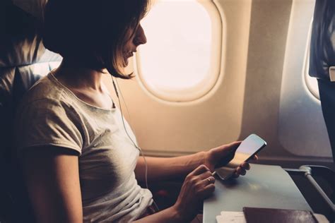 Using Your Cell Phones On Planes 5 Things You Should Know Before You Fly