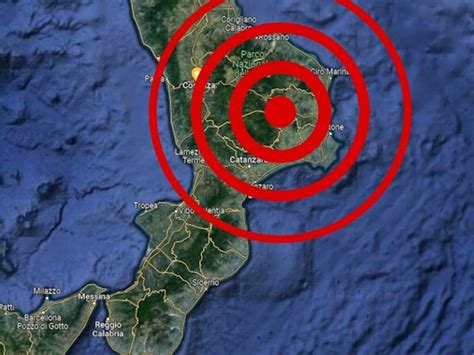 Forte Scossa Di Terremoto Nella Notte Sulla Calabria Tirrenica