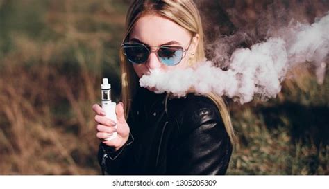 353 Naked Women Vaping Images Stock Photos 3D Objects Vectors Shutterstock
