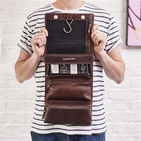 Las Mejores Y Originales Bolsas De Aseo Para Hombres