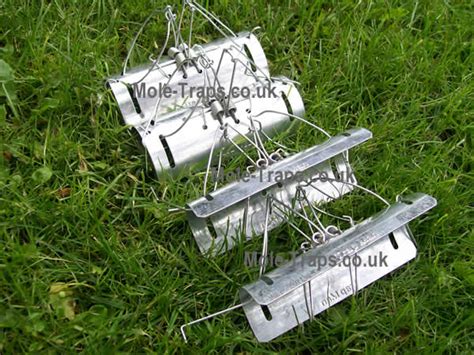 Mole-Traps.co.uk, suppliers of kill type humane mole traps.