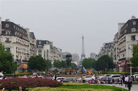 Tianducheng La Peque A Ciudad De China Que Imita A Par S Y Tiene Su