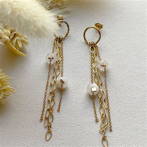 Boucles D Oreilles Ilona Pierre De Lune Nature D Couvertes