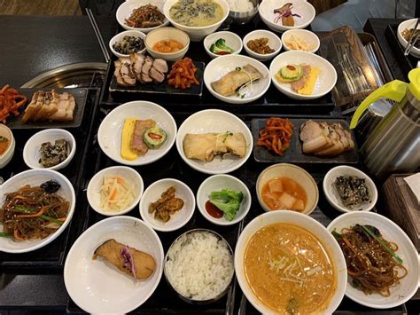 양재역 칼국수보쌈정식김치비콩비지보쌈정식 보쌈이 맛있는 오향절면 솔직후기메뉴주차 네이버 블로그