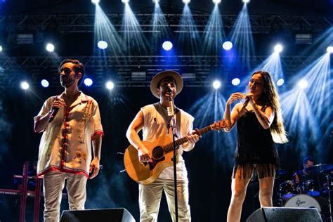 Cabo Frio Rj Comemora Anos Neste Domingo Programa O Musical