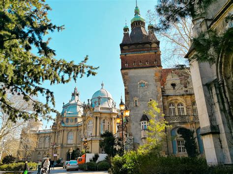 Parque De La Ciudad V Rosliget Budapest En Espa Ol