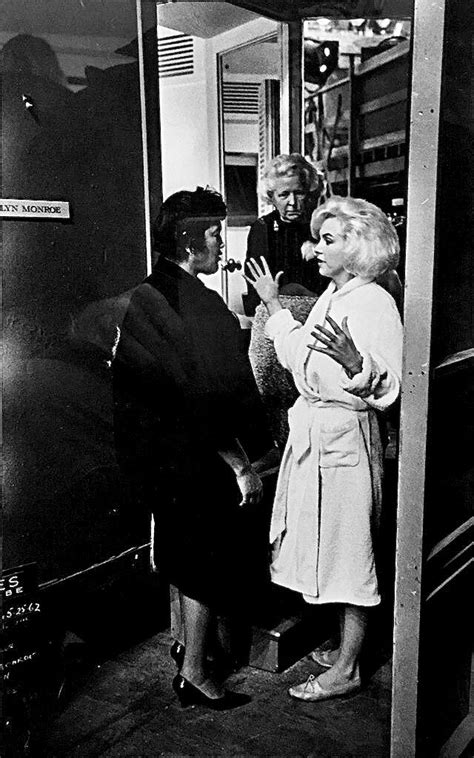 Marilyn Behind The Scenes Of Somethings Got To Give 1962 In 2020