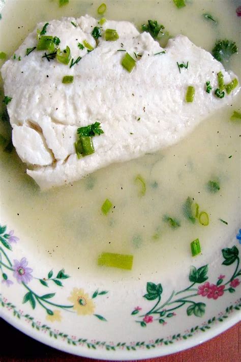 Healthy Poached Haddock In Herbed Broth Takes Just A Few Minutes To Make So It S Perfect For