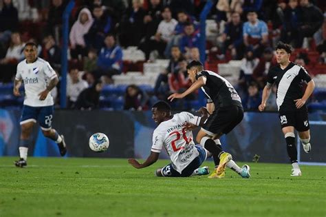 Nacional perdió 3 a 1 con Danubio en el Gran Parque Central