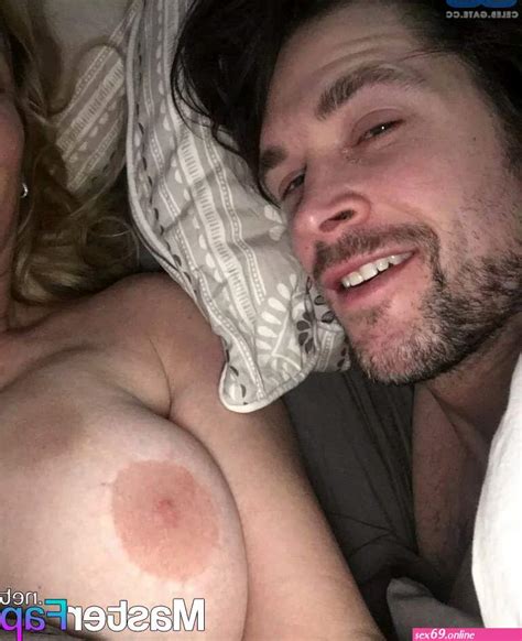 Laurie Holden Nude Sexy Photos