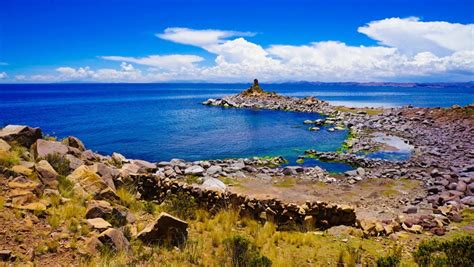 Exploring Lake Titicaca And Taquile Island Peru