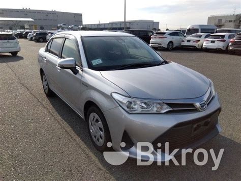 Toyota Axio X Hybrid Silver For Sale In Malibag Bikroy