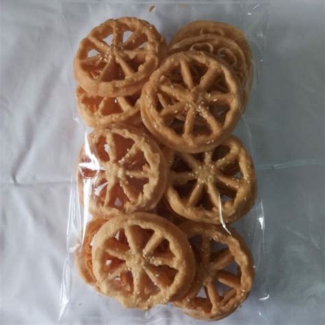 Jual Kembang Goyang Spesial Wijen 250gram Rasa Manis Shopee Indonesia