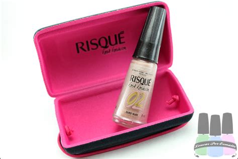 Ouro Nude Risqué Loucas Por Esmalte