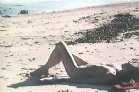 Naked Raquel Evans In Arabian Sex Story