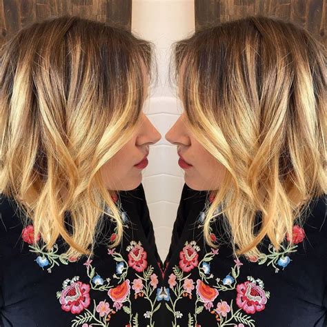 Golden Blonde balayage ombré blunt bob texture color hair painting