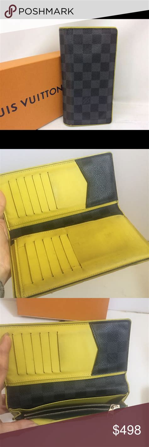 Louis Vuitton Damier wallet Outside condition: used Inside: slightly ...