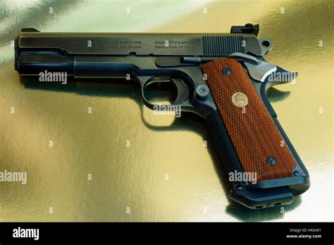 A Colt 45 Acp Auto Automatic Pistol Model 1911 Stock Photo Alamy
