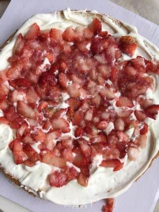 Strawberry Mango Naked Cake Recipe Simple Chinese Food