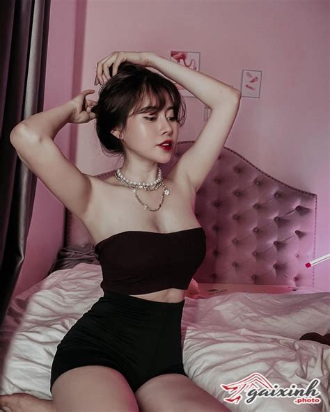 Nh Tiktoker Vi T Ph Ng Thoa Sexy Bikini Khoe Body