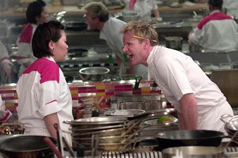 Gordon Ramsay Is Responding to Fans on Social Media and It's Hilarious