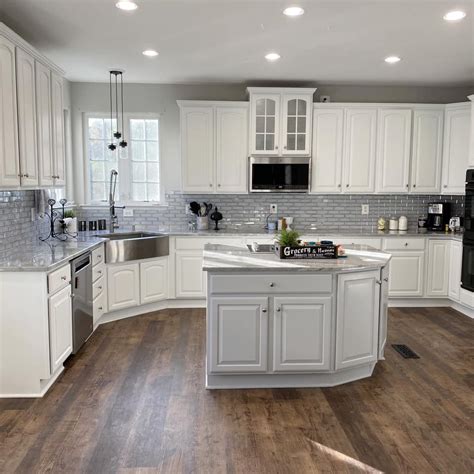 White Kitchen Cabinets What Color To Paint Walls at Mary Whitley blog