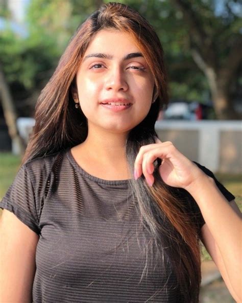 Manasa Radhakrishnan Aka Manasaa Photos Stills And Images