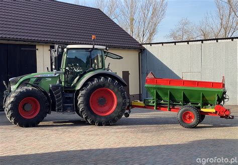 Foto ciągnik Fendt 720 id:826241 - Galeria rolnicza agrofoto