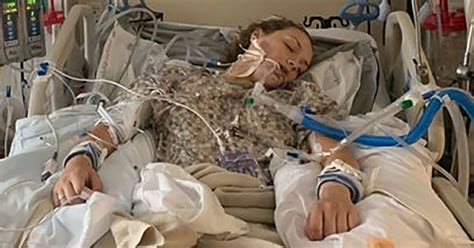 Teen Put Into Induced Coma From Vaping Too Much Doctors Suspects