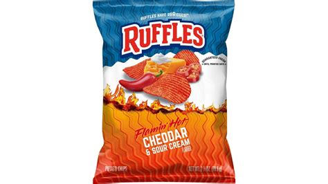 Ruffles Flamin Hot Cheddar Sour Cream Potato Chips 2 5 Oz Delivery Near Me Doordash
