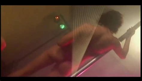 Hottie Pole Dancing TNAFlix Porn Videos