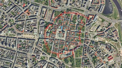 Stare Miasto Rewitalizacja Poprzez Wyburzenie Plan Na Pozna