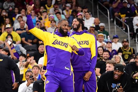 Recap LeBron James Anthony Davis Shine For Lakers In Preseason