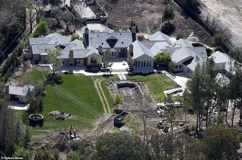 Kim Kardashian And Kanye West S Mansion Is Complete First Look At Their Stunning 20m