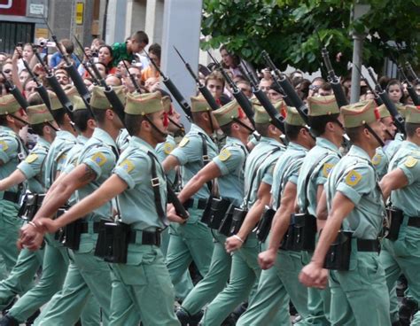 Photos of the Spanish Legion uniforms