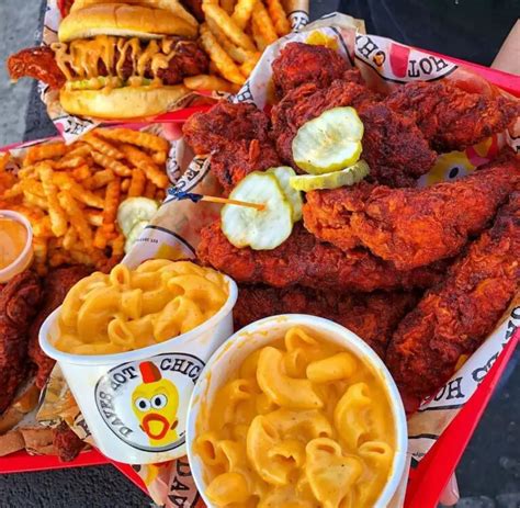 Daves Hot Chicken To Open New Location In Fenways The Bon Apartments