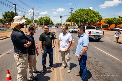 Prefeitura inicia 2ª etapa de implantação do canteiro central da