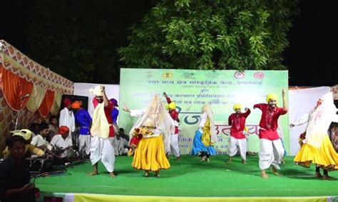 List of 10 Traditional Folk Dance of Haryana with Photos