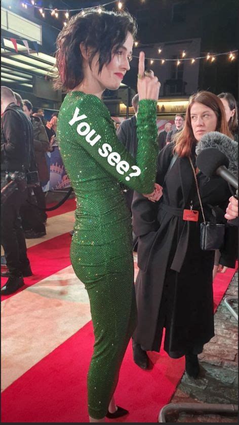 Eva Green On The Striped Carpet Actress Eva Green Eva Green Blonde Beauty
