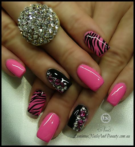 Hot Nail Designs Pccala