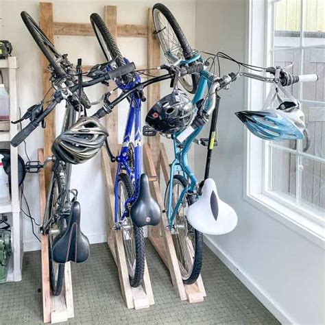 Easy Diy Bike Rack For The Wall The Handyman S Daughter