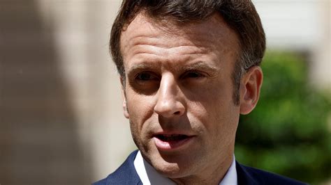 Macron Remodela Su Gobierno Tras Las Elecciones Y Los Escándalos