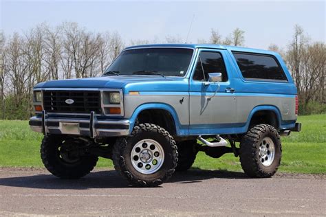 1985 Ford Bronco | Ford Bronco Restoration Experts - Maxlider Brothers Customs