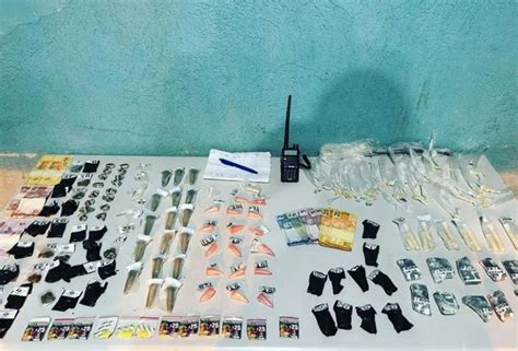 Polícia Militar apreende grande quantidade de drogas em Volta Redonda