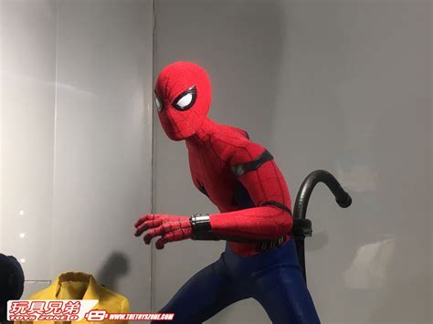 實拍 Hot Toys蜘蛛俠強勢回歸Spider man Homecoming 蜘蛛俠1 6人偶 Toys Zone D 玩具兄弟 Figures Price List