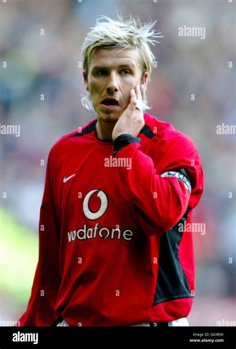 Sport Football Head Shoulders Hand On Face David Beckham Hi Res Stock