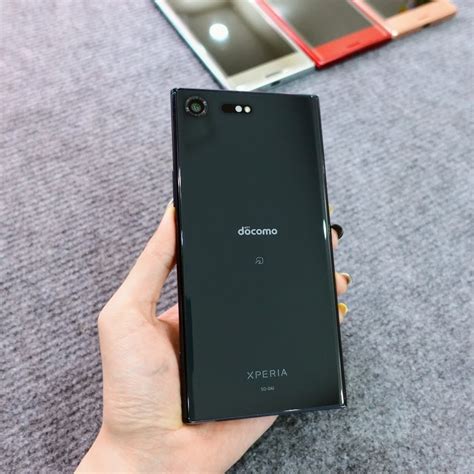 Điện thoại Sony Xperia XZ Premium màn hình 4K Chip Snap 835 Shopee