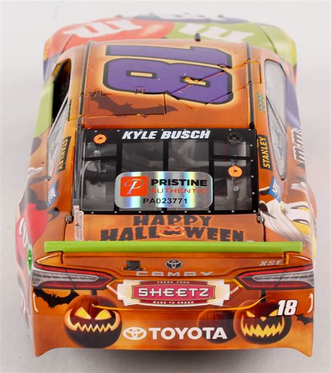 Kyle Busch Signed NASCAR #18 2017 M&M's Halloween Camry - 1:24 Premium ...