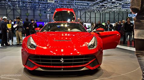 Ferrari F12 Berlinetta Tires Detailed Autoevolution